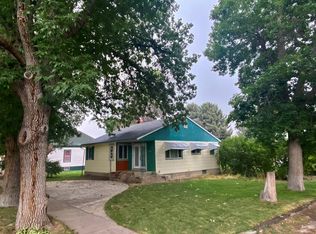 219 S 4th St, Bridger, MT 59014