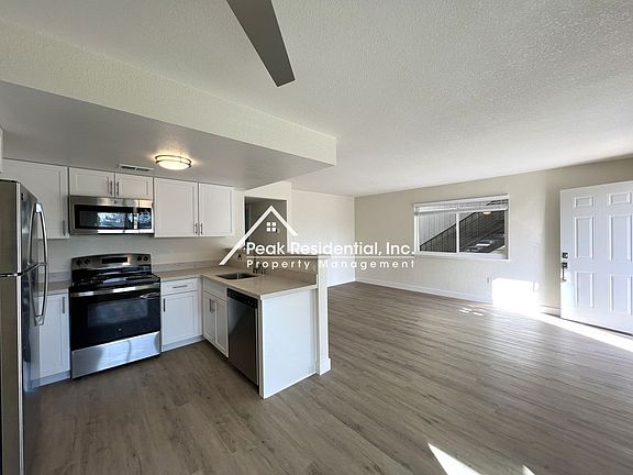 5th image of 3912 49th Ave APT 5