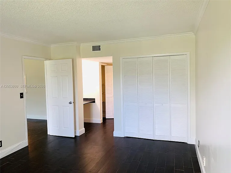 2850 N Palm Aire Dr #404 — Photo 23