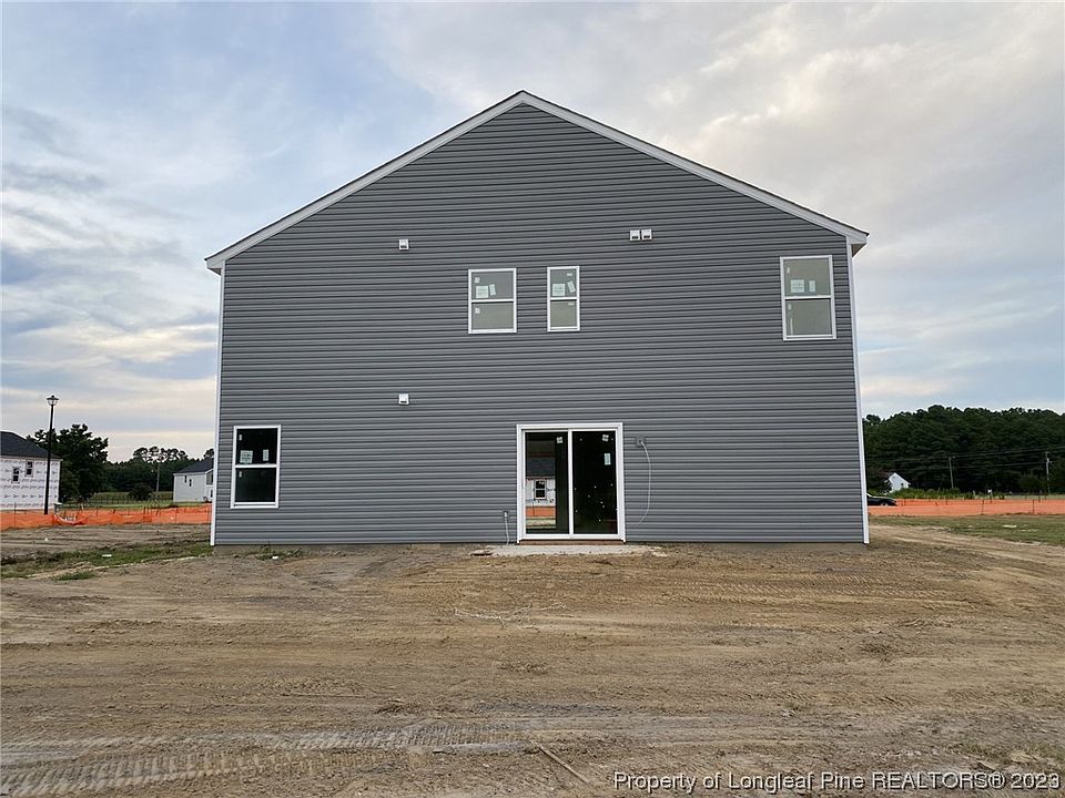 2nd image of 213 Graystoke Ln