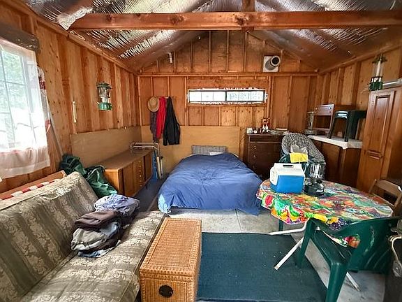 3rd image of 790040 Croy Rd