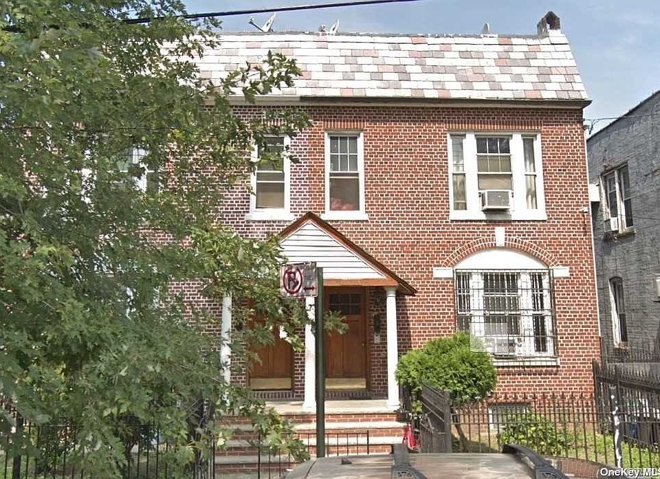 1st image of 132-63 Maple Ave Floor 1