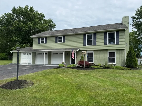 955 Yale Farm Rd, Romulus, NY 14541