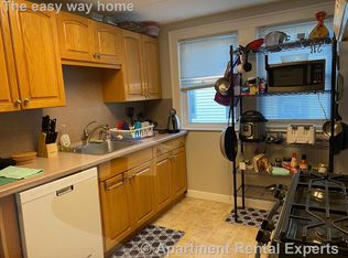 76 Endicott Ave #2R, Somerville, MA 02144
