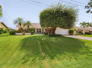 5225 SW 8th Ct, Cape Coral, FL 33914