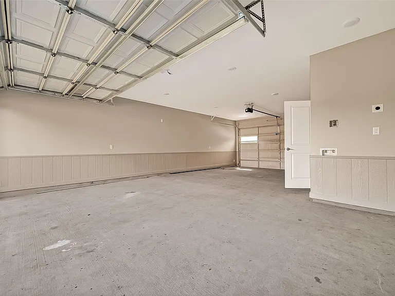 8321 Coma St — Photo 21