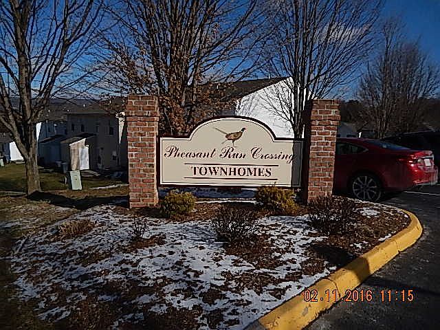 1st image of 417 Laurence Ln