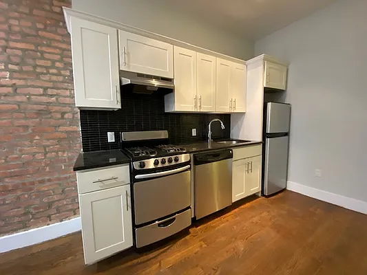Rented by Simply Brooklyn Realty Inc | media 2