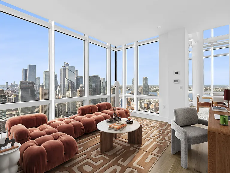 306 W 48th St #Penthouse 43 — Photo 9