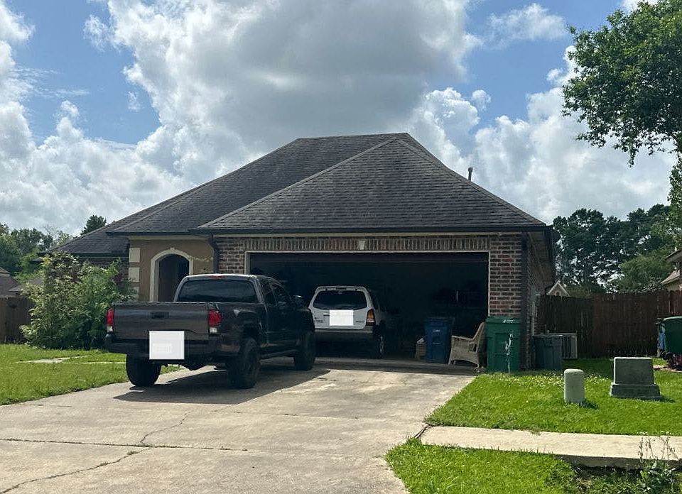 1st image of 111 Shadowbrook Ln