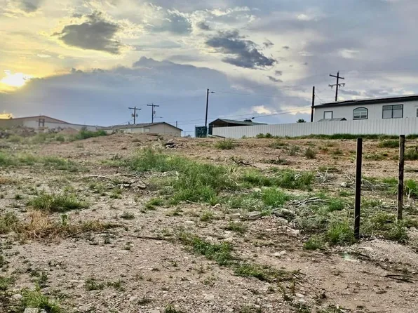 Carver St #3006, Carlsbad, NM 88220