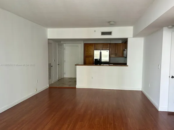 1755 E Hallandale Beach Blvd, Hallandale, FL 33009