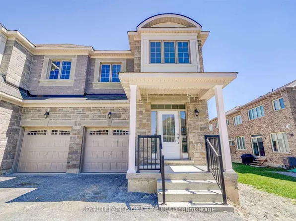 5 Frederick Taylor Way, East Gwillimbury, ON L0G 1M0