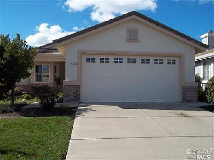 1st image of 455 Mandarin Cir