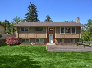 11502 4th St E, Edgewood, WA 98372