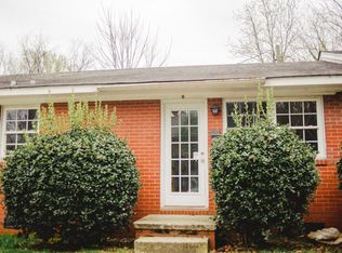 518 S Holden Rd #B, Greensboro, NC 27407