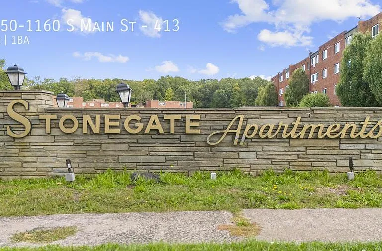 1150-1160 S Main St #413 — Photo 20