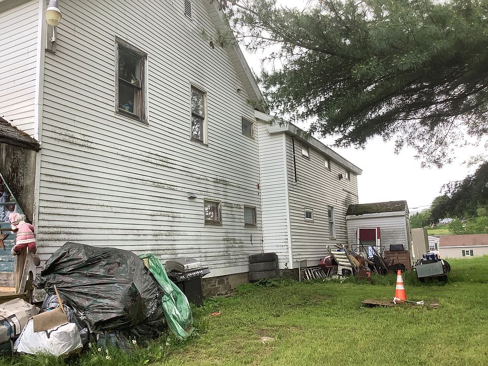2nd image of 103 Plymouth North Norwich Rd