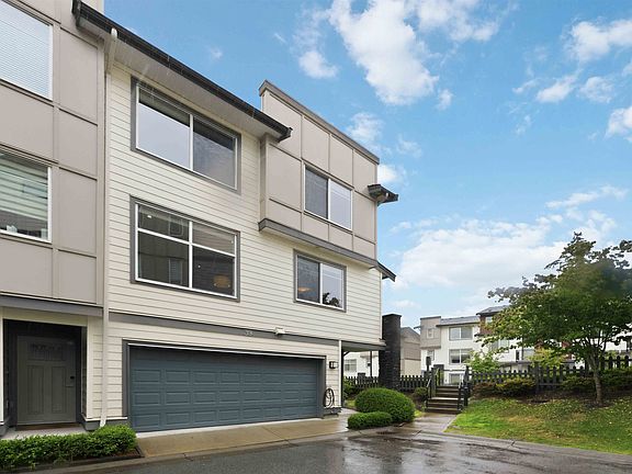 3rd image of 15633 Mountain View Dr #39