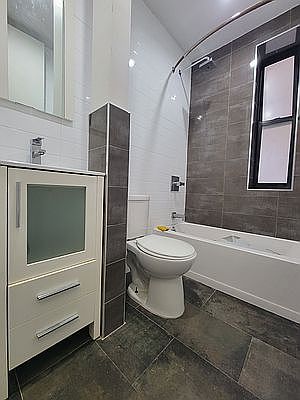 4th image of 4316 Broadway #4