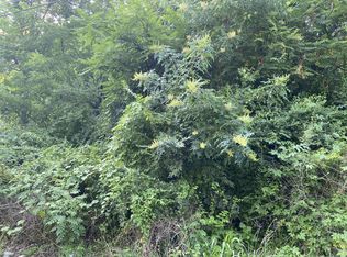 442 Mount Pleasant St, Coatesville, PA 19320