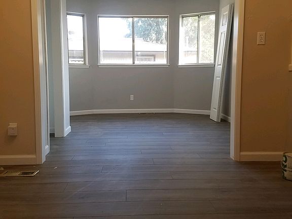 2nd image of 5494 E Balch Ave