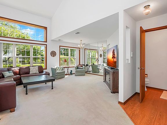 5th image of 1502 Brittania Way