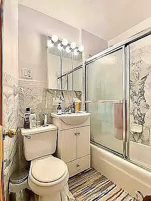 Rented by Compass | media 12