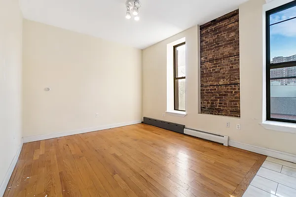 Rented by Corcoran | media 5