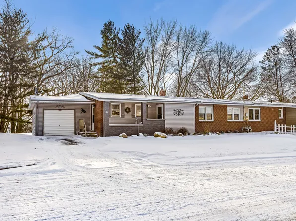 4 Tony Tiger Trl, Springfield, MI 49037