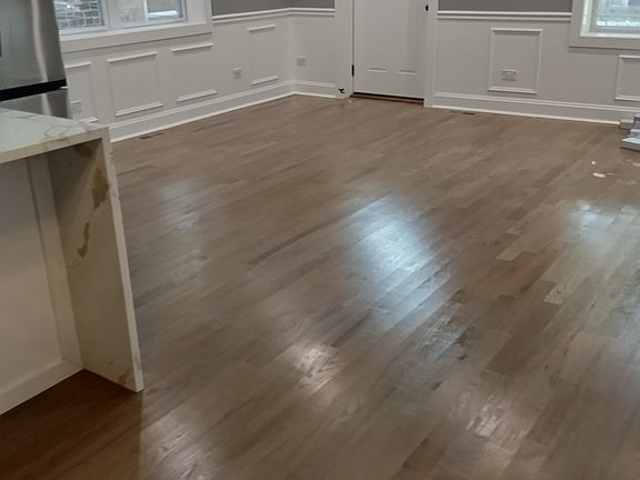 4th image of 721 N Drake Ave