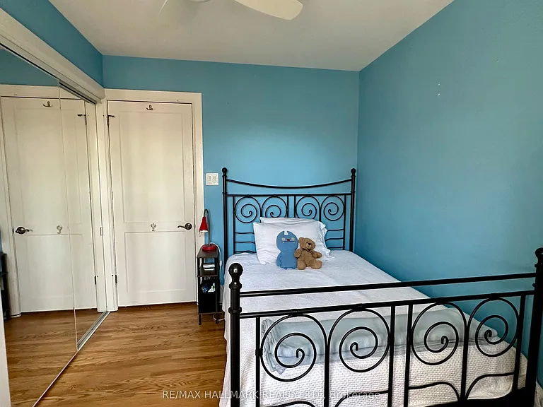 145 Castlefield Ave — Photo 23