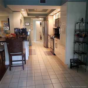 1490 Sheridan St APT 17A, Hollywood, FL, 33020