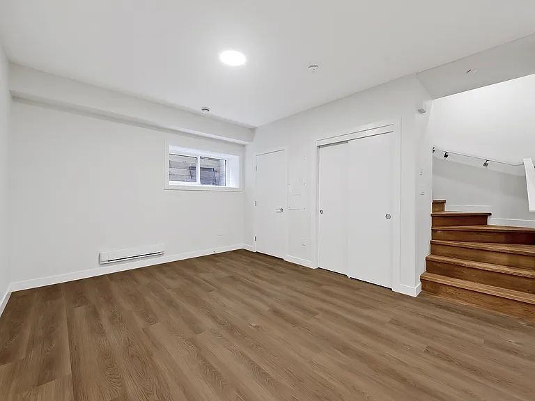 3408 37th St SW — Photo 10