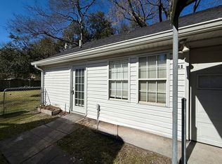 1618 Pinecrest Rd #B, Charleston, SC 29407