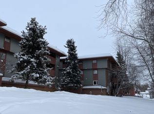 8515 Jewel Lake Rd UNIT 22, Anchorage, AK 99502