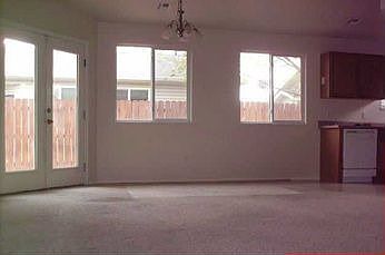 2nd image of 3185 Prairie Way