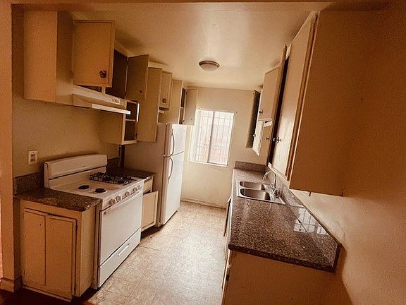 3rd image of 1974 S Holt Ave APT 2