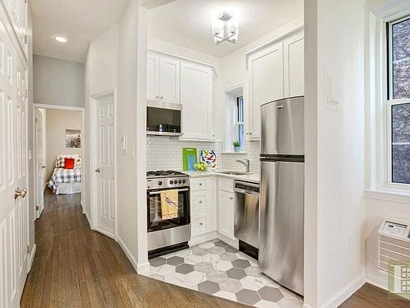 5th image of 162 E 91st St APT 4C