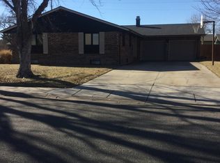 2411 Colorado St, Hutchinson, KS 67502