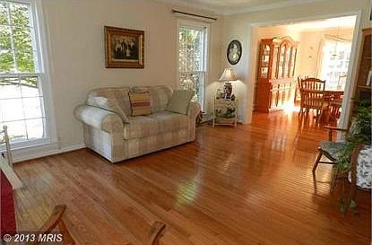 5th image of 213 Greenmont Way NE