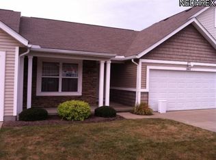 3063 Somerset Dr, Akron, OH
