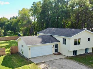 655 Lark St, Audubon, MN 56511