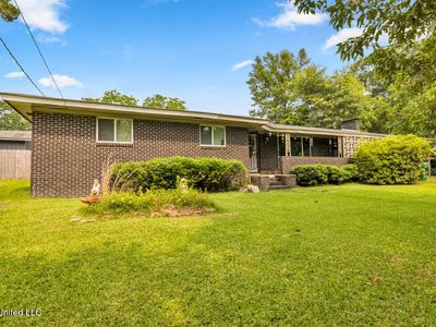 615 Baker St, Wiggins, MS, 39577