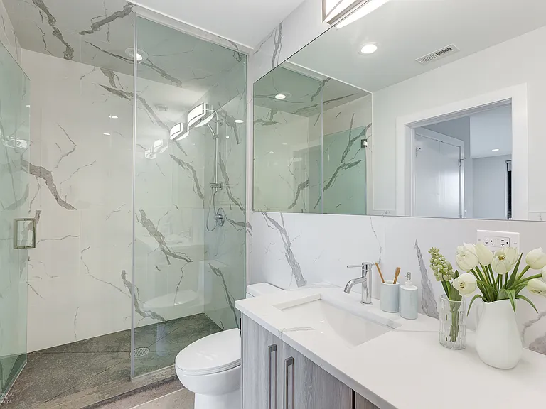 1604 N Richmond St #4G — Photo 11