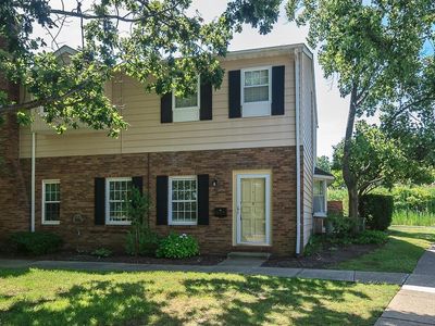 8300 Deepwood Blvd, Mentor, OH, 44060