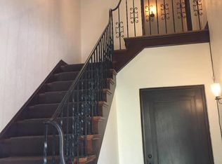 6470 Montgomery Rd, Cincinnati, OH 45213