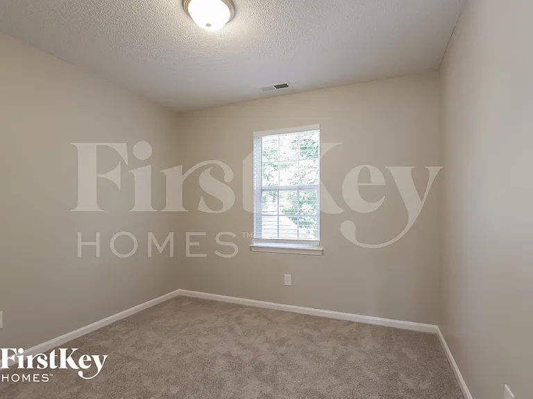 5802 Crosswinds Ct — Photo 12