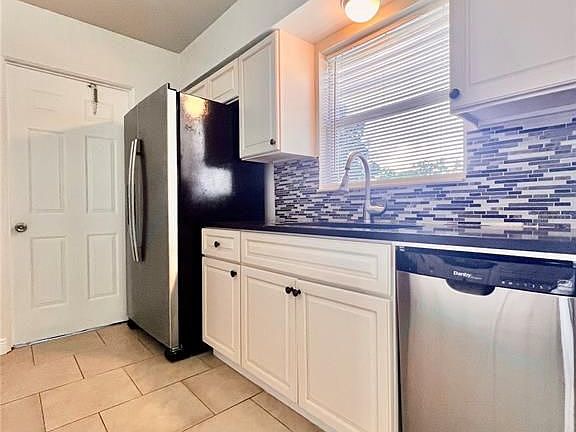 4th image of 4228 Trout Dr SE