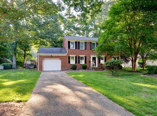136 Stage Rd, Newport News, VA 23606